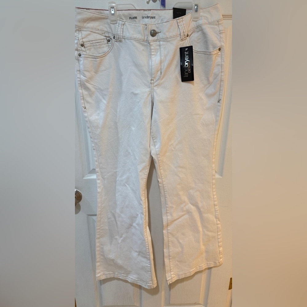 Lane Bryant, White Cream flare pants NWT! Size 18